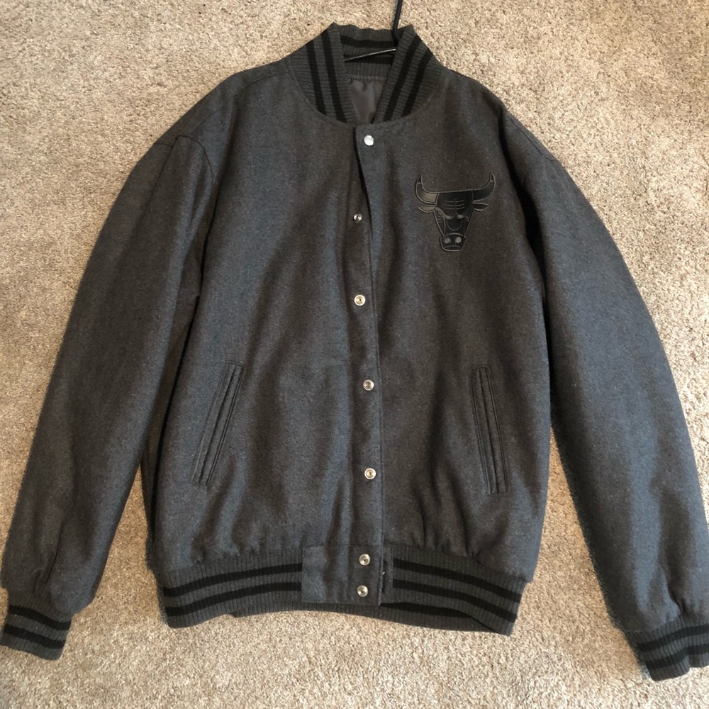 RARE Chicago Bulls jacket